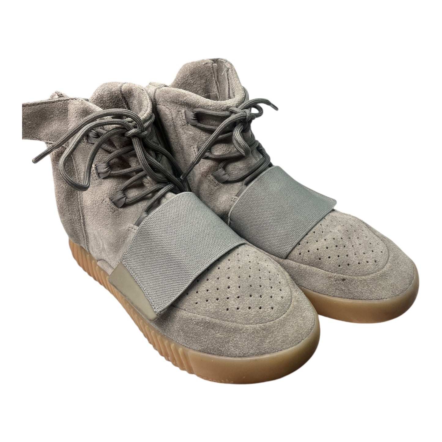 ADIDAS Yeezy shoes Boost 750 'Grey Gum' - Moda Consignment
