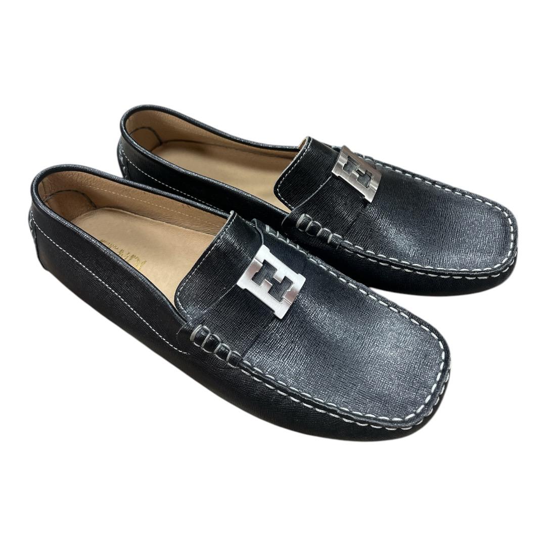 FENDI Mocassino Crosta Elite Loafers Nero - Moda Consignment