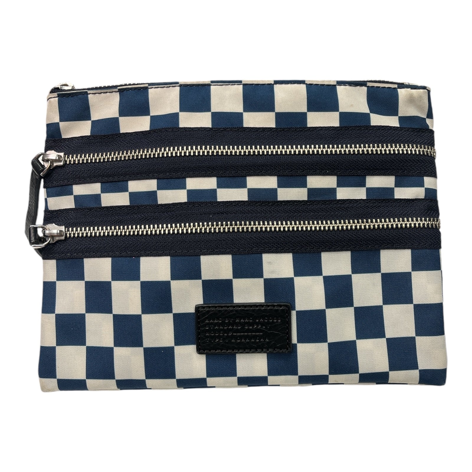 MARC JACOBS blue Q Checkerboard pochette - Moda Consignment