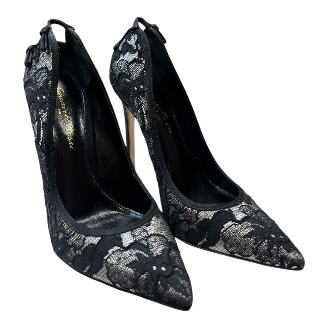 GIANVITO ROSSI B&S floral lace heel - Moda Consignment