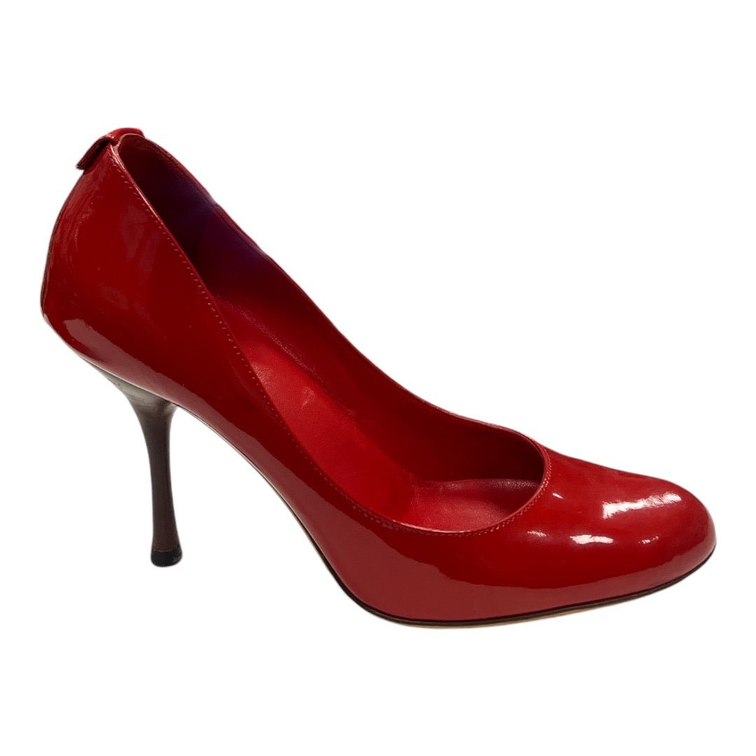 GUCCI Patent Leather Pumps - Moda Consignment