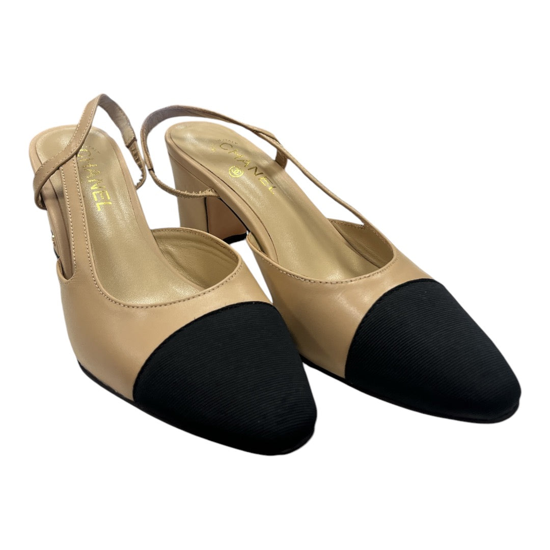 CHANEL Leather Slingback Pumps - Moda Consignment