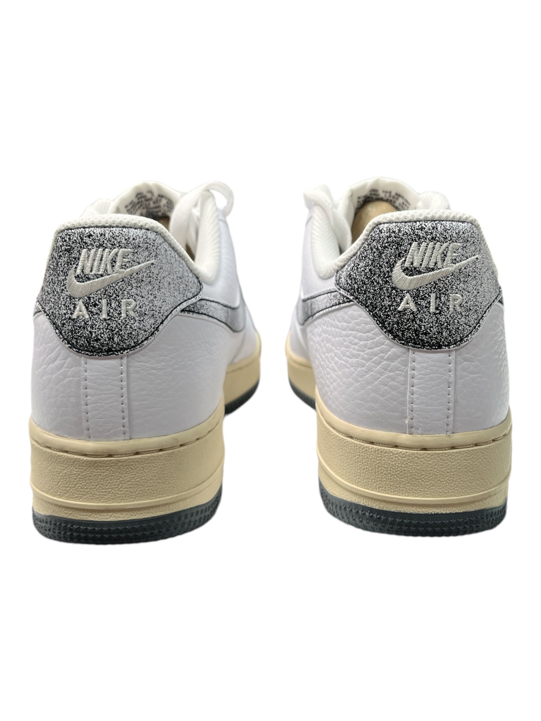 Nike Air Force 1 Low sneakers - Moda Consignment