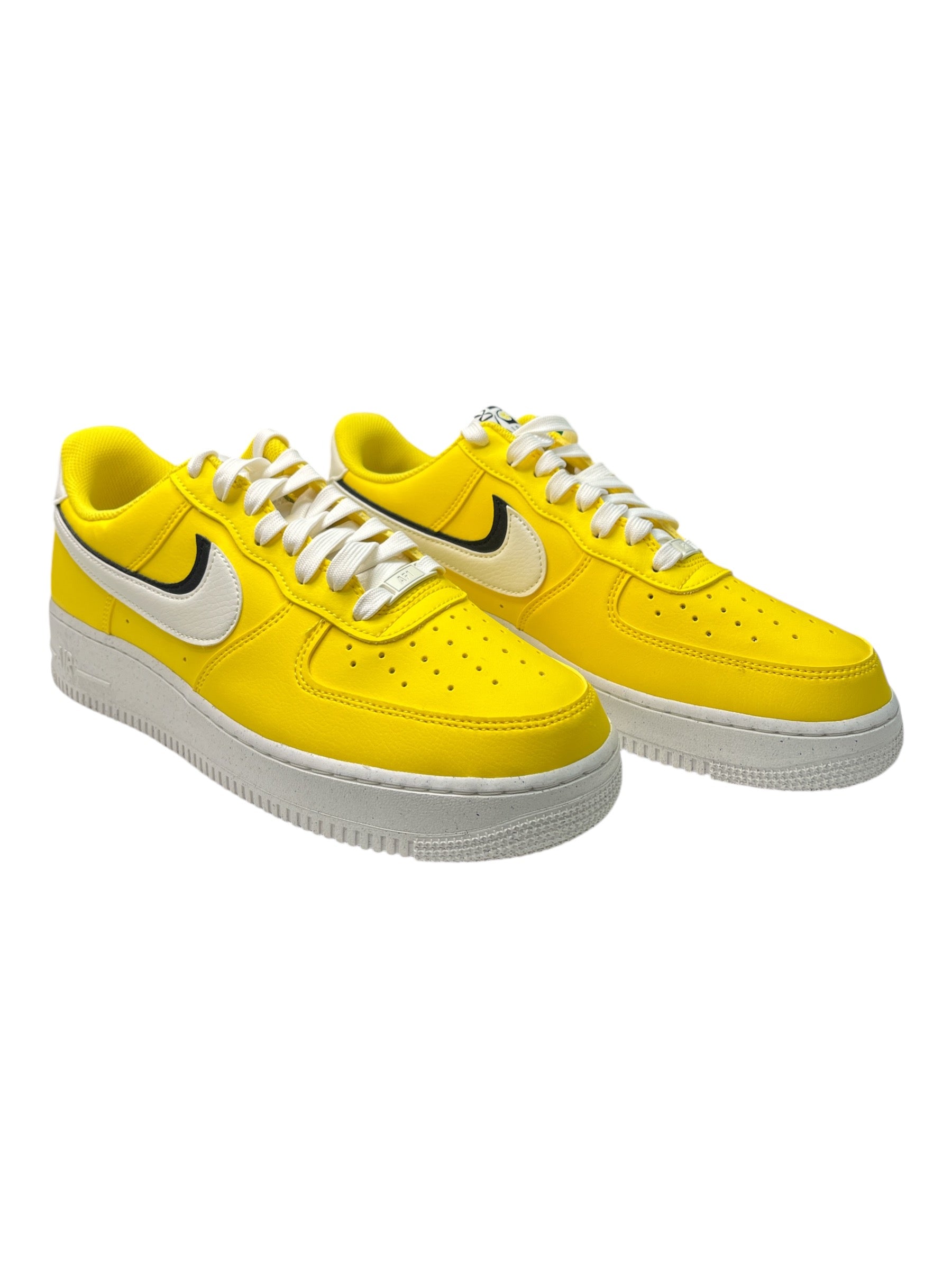 Air Force 1 '07 LV8 '82 - Tour Yellow' - Moda Consignment