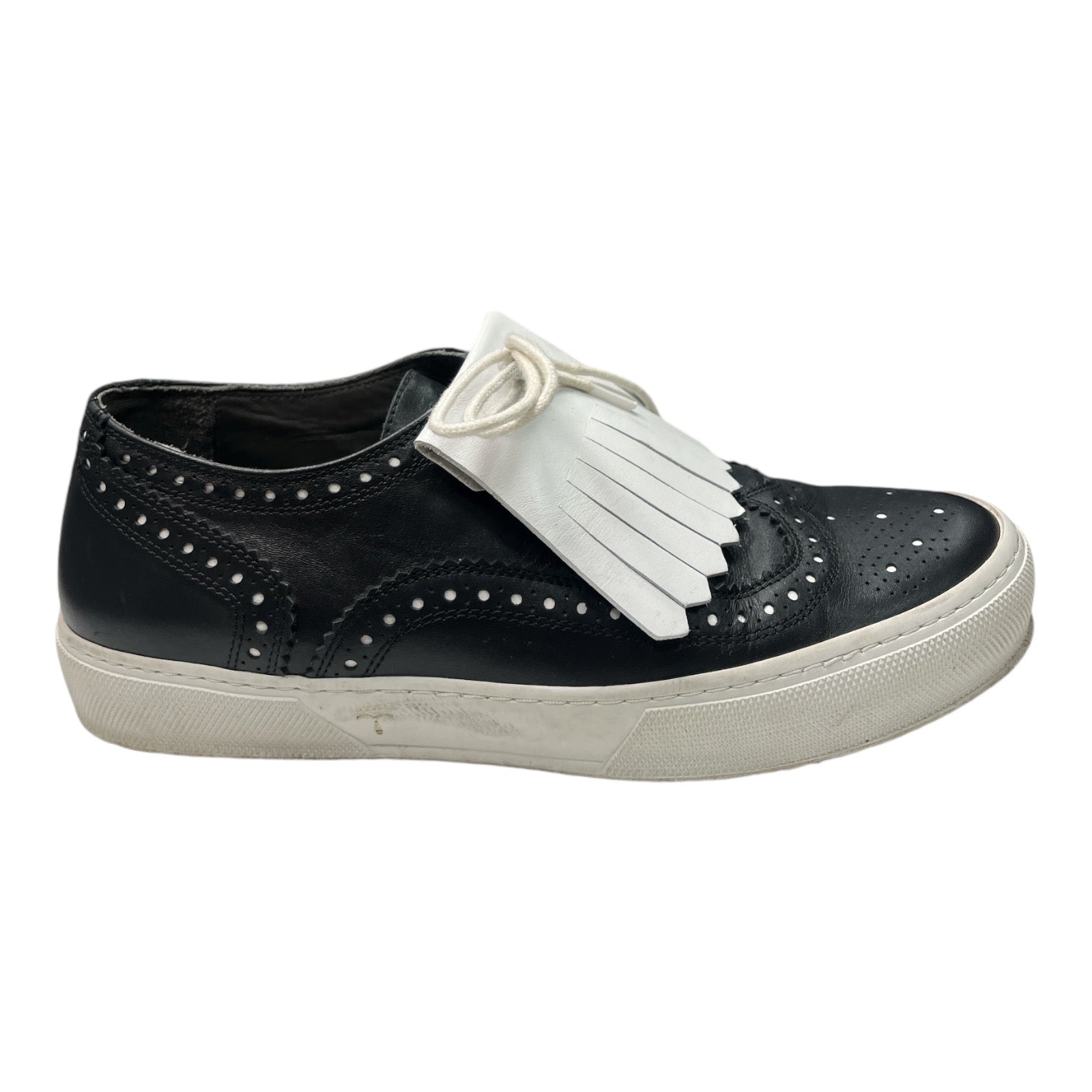 ROBERT CLERGERIE Tolka Slip On Sneakers - Moda Consignment