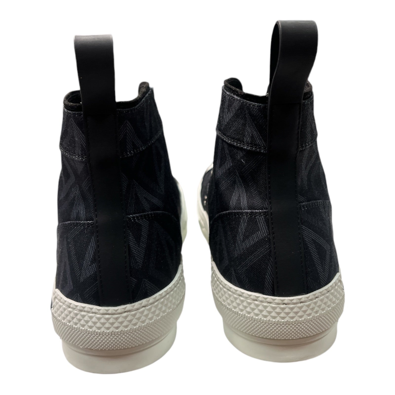 Dior B23 High-top Sneaker "Black CD Diamond Canvas" - Moda Consignment