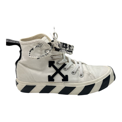 Off-White Vulc Sneaker Mid 'White Black' - Moda Consignment