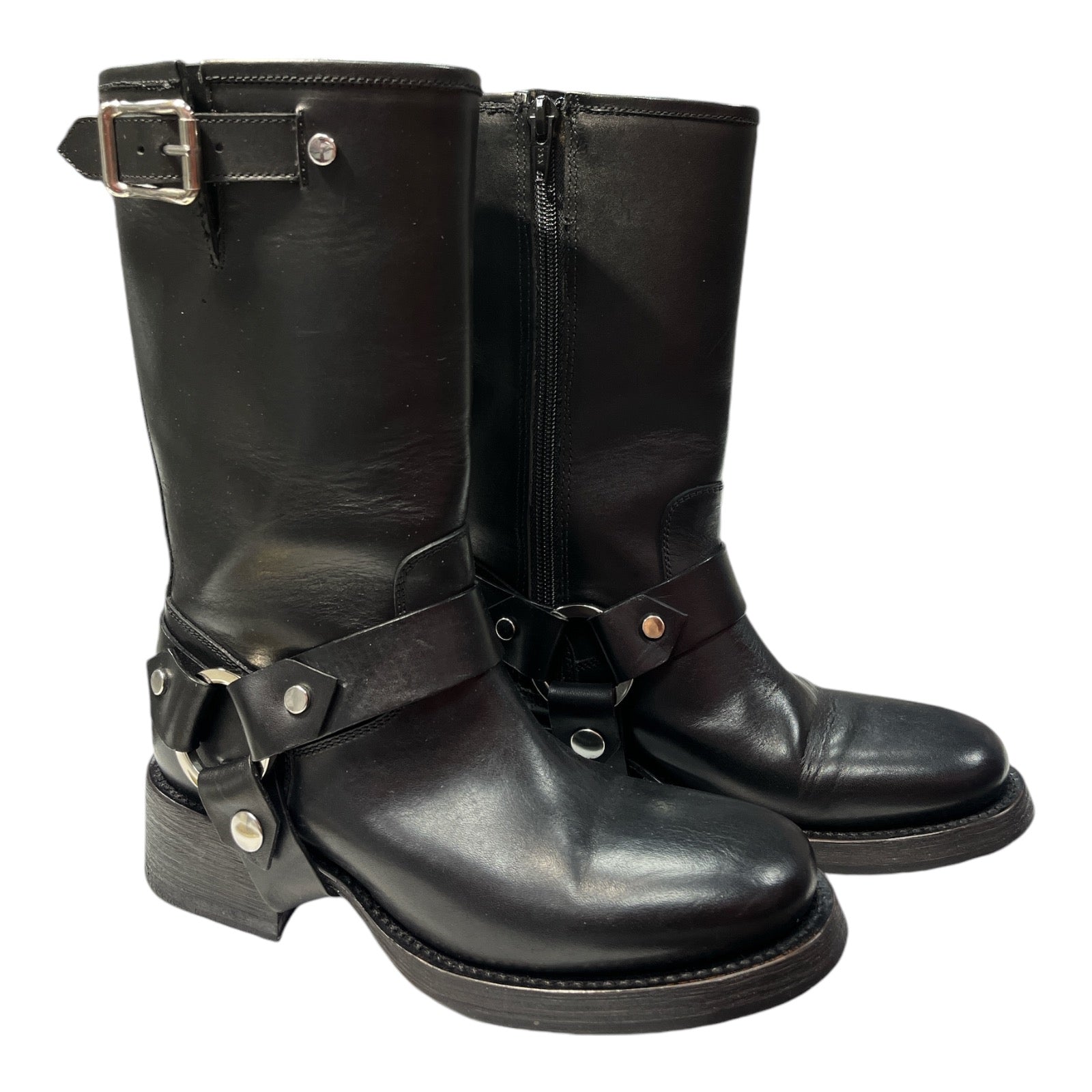 DSQUARED2 leather ankle boots - Moda Consignment