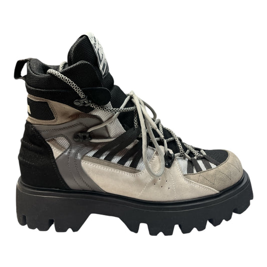 MSGM Trekking boots - Moda Consignment