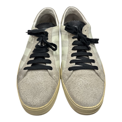 OFF-WHITE Vulcanized Low Top Sneakers - Moda Consignment