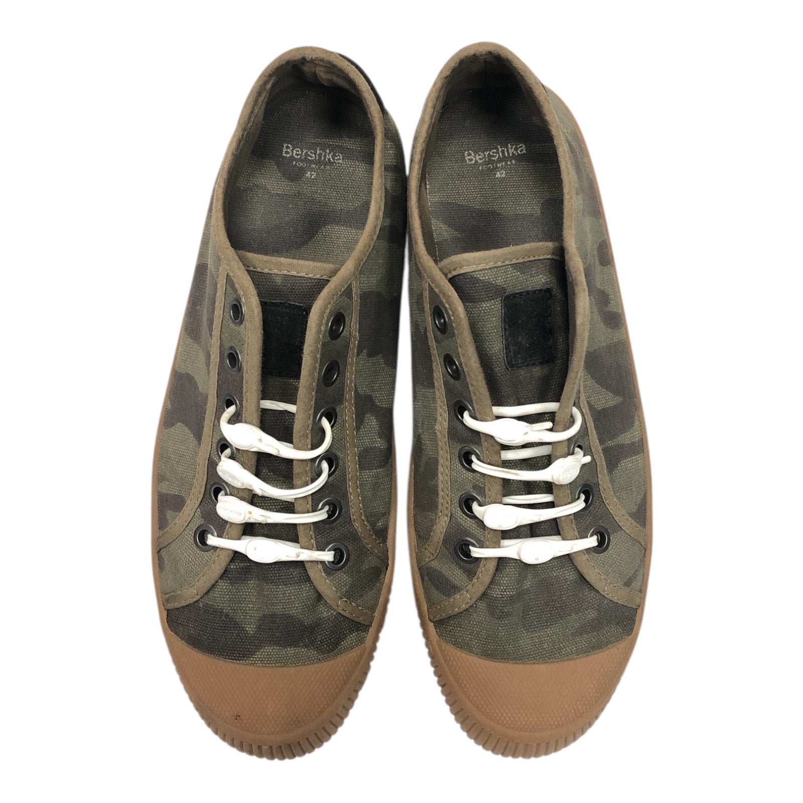 BERSHKA Low Top Camo Print Sneakers - Moda Consignment