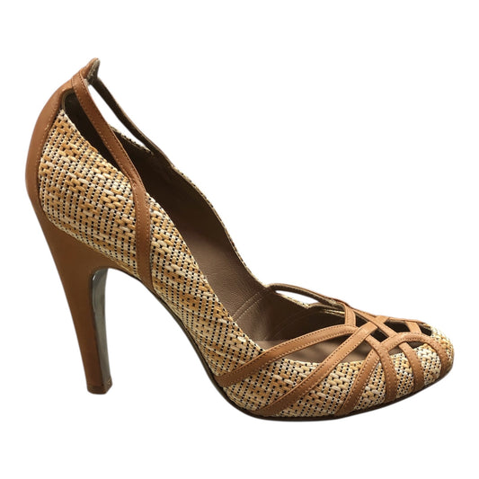 SALVATORE FERRAGAMO Beige Straw Heels - Moda Consignment