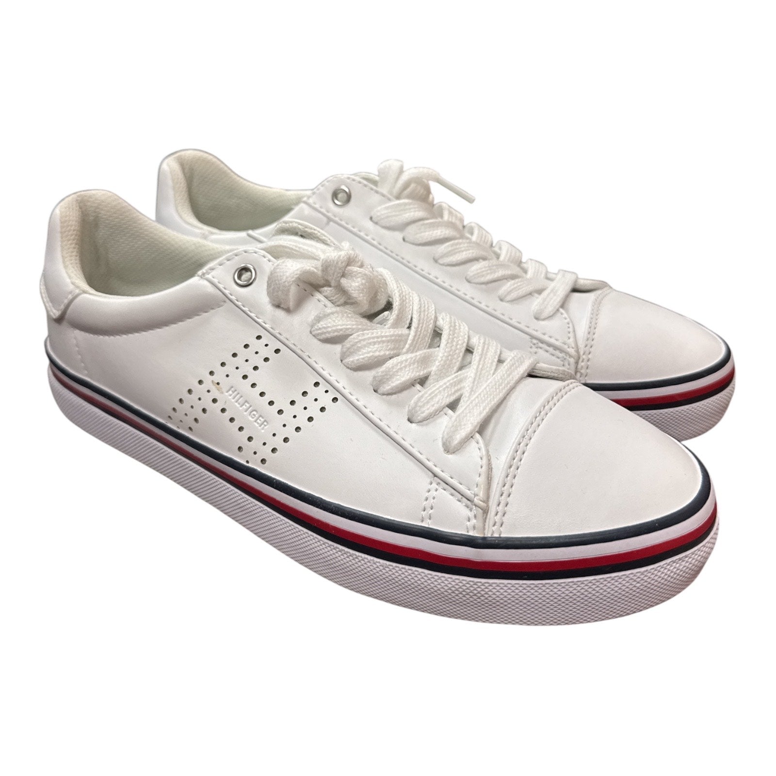 TOMMY HILFIGER WHITE LEATHER LOW TOP SNEAKERS WITH LOGO DETAIL - Moda Consignment
